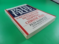 Pain Free by Roger Gittines PB