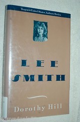 Lee Smith (Twayne’s United States Authors Series No. 592) by Dorothy Hill